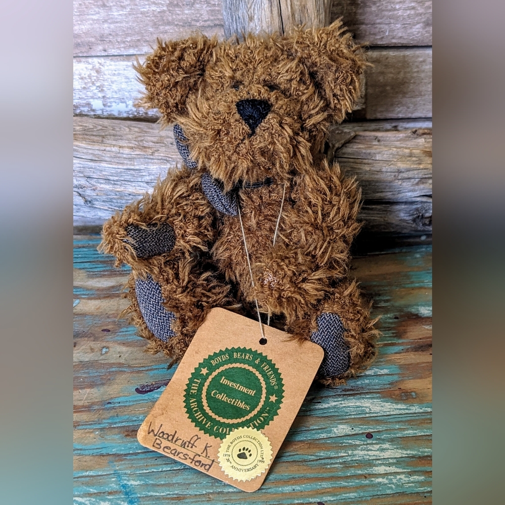 Boyds Bears Woodruff K Bearsford 57251-05 Plush Teddy Bear